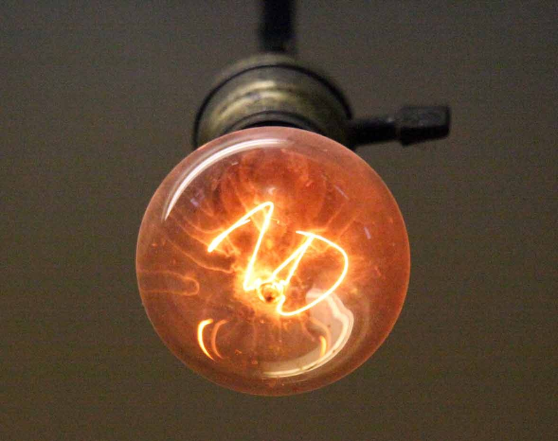 Illustration for article titled The 110 Year-Old Light Bulb That's Never Been Turned Off
